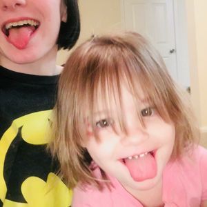 Meet your Posher, Alva